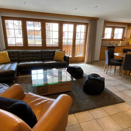 ツェルマットHaus Aresアパートメント エクステリア 写真